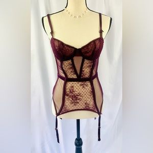 Purple stretchy Small Victorias Secret Lace Bra 34B Garter Corset